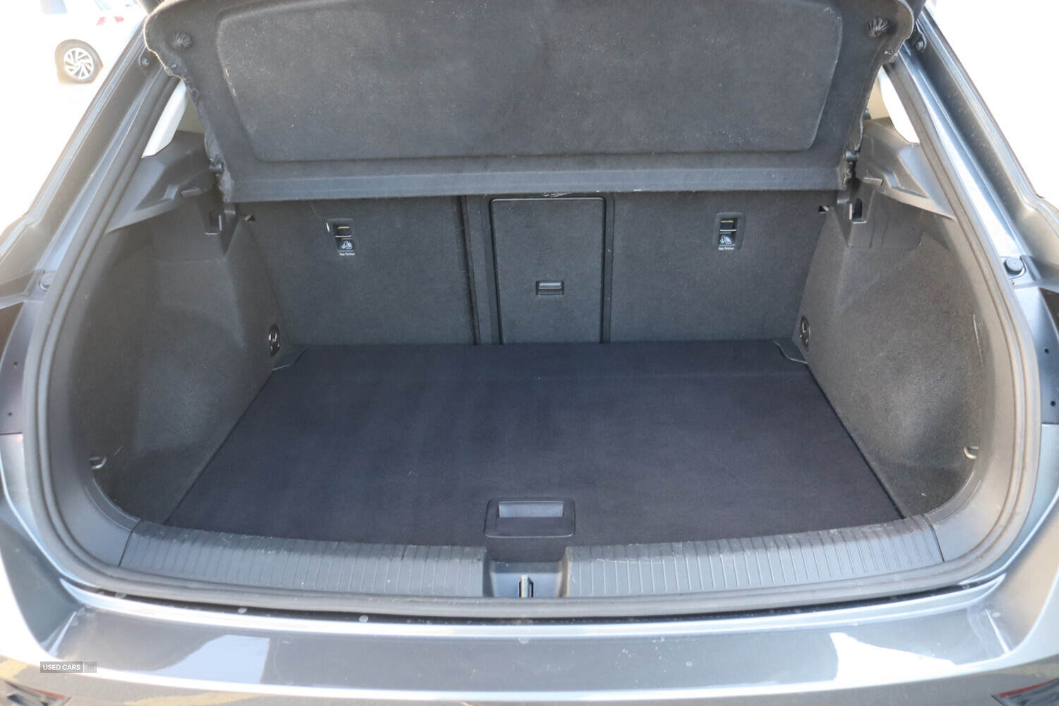 Dec 2021 Volkswagen T-Roc 1.0 TSI 110 Active 5dr