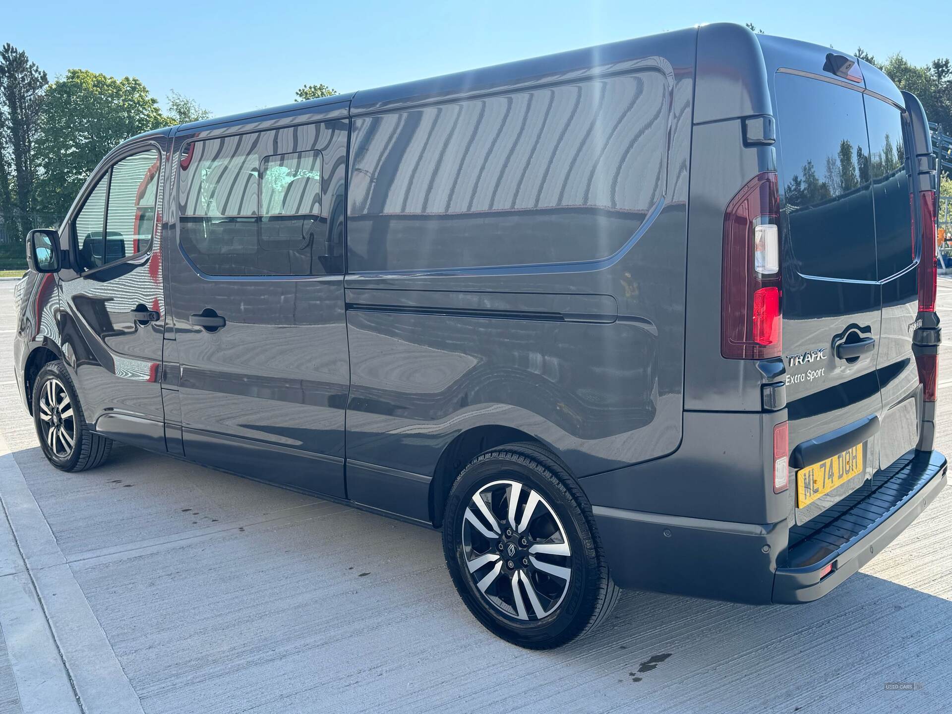 Nov 2024 Renault Trafic LL30 Blue dCi 170 Extra Sport[Safety] Crew Van EDC