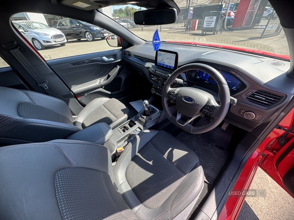 Ford Focus HATCHBACK in Antrim