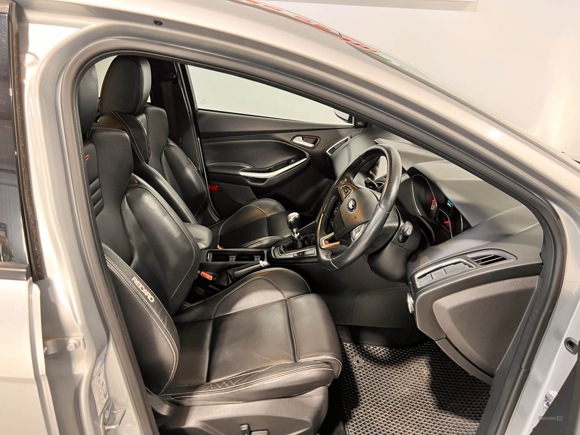 Jan 2016 Ford Focus 2.0 TDCi 185 ST-3 5dr