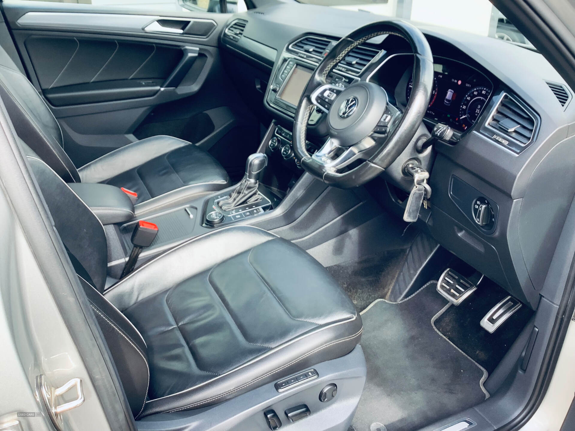 Volkswagen Tiguan DIESEL ESTATE in Down
