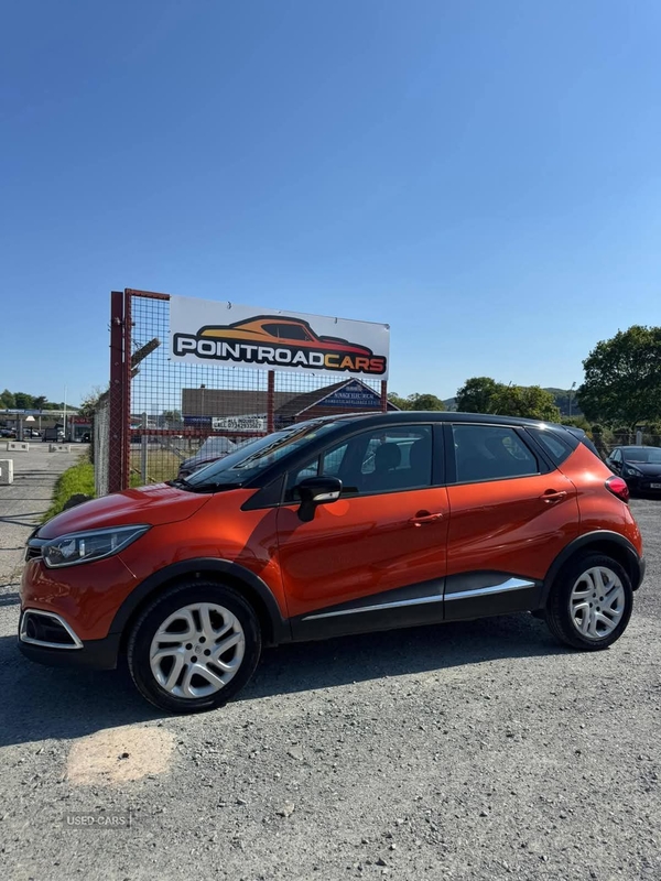 Renault Captur DIESEL HATCHBACK in Down