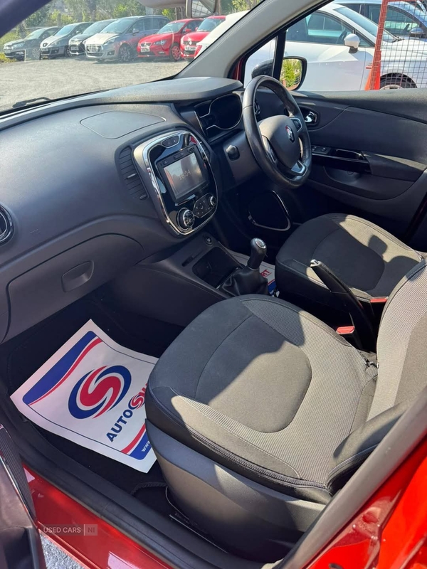 Renault Captur DIESEL HATCHBACK in Down