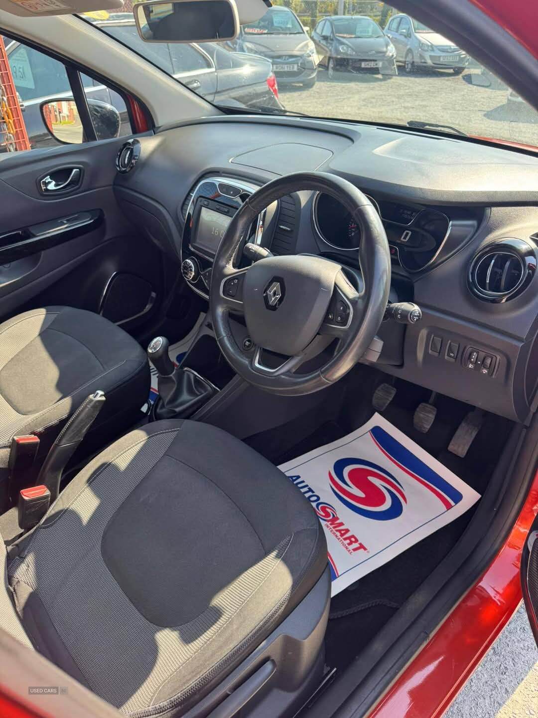 Renault Captur DIESEL HATCHBACK in Down