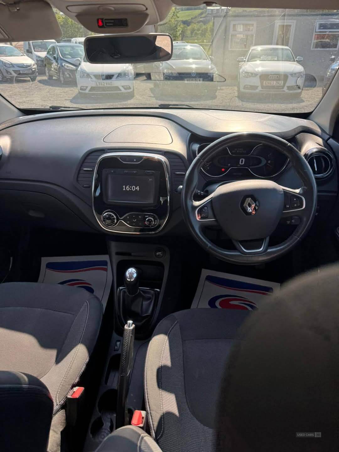 Renault Captur DIESEL HATCHBACK in Down
