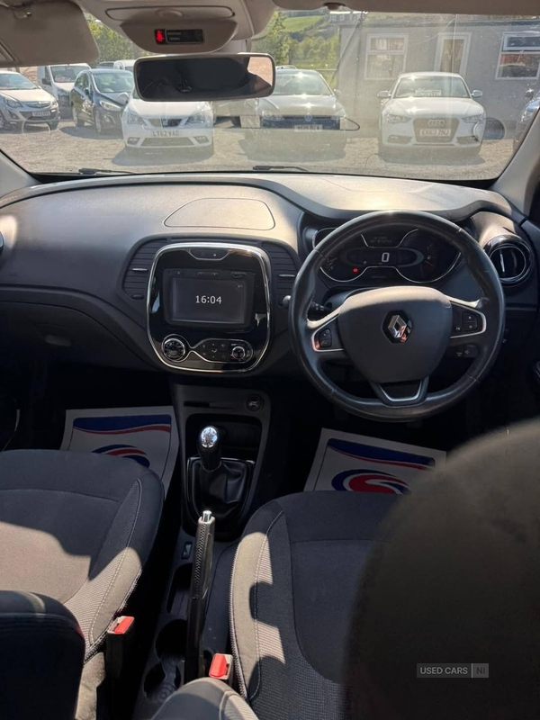 Renault Captur DIESEL HATCHBACK in Down