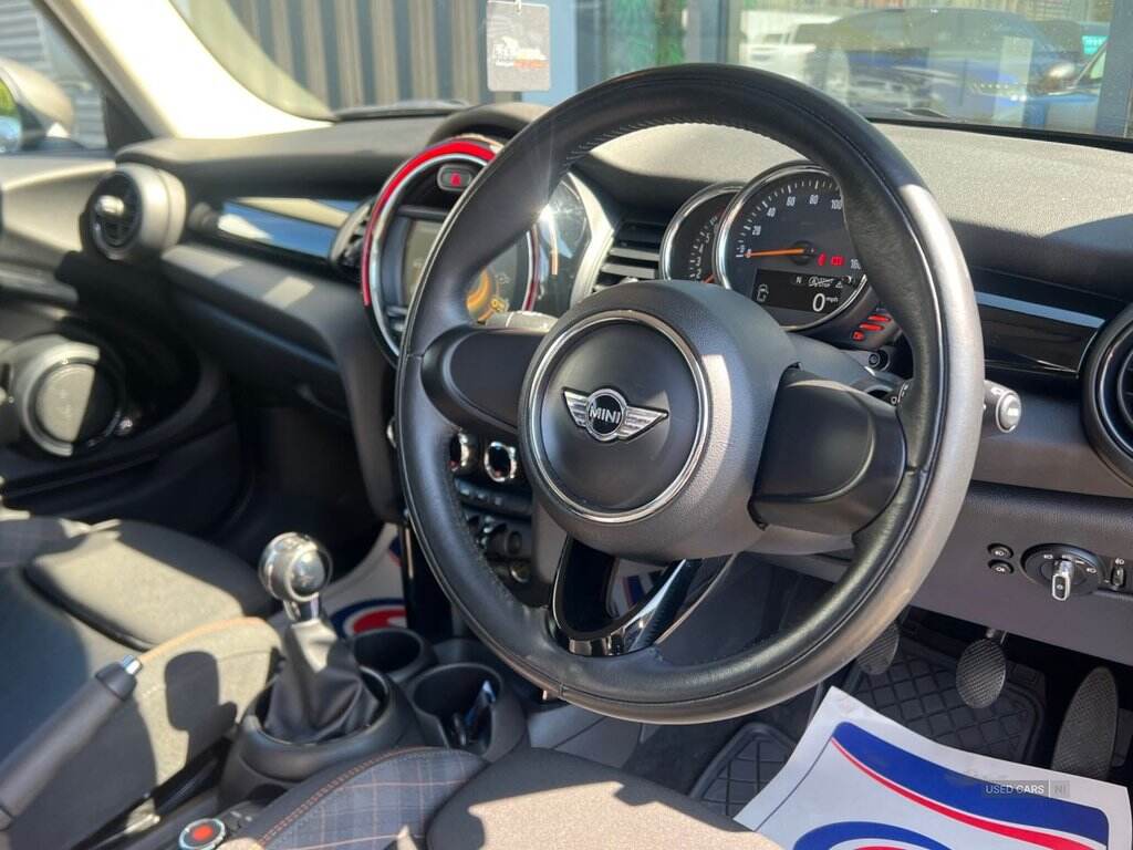 May 2017 MINI Hatch 2.0 Cooper S Seven 3dr