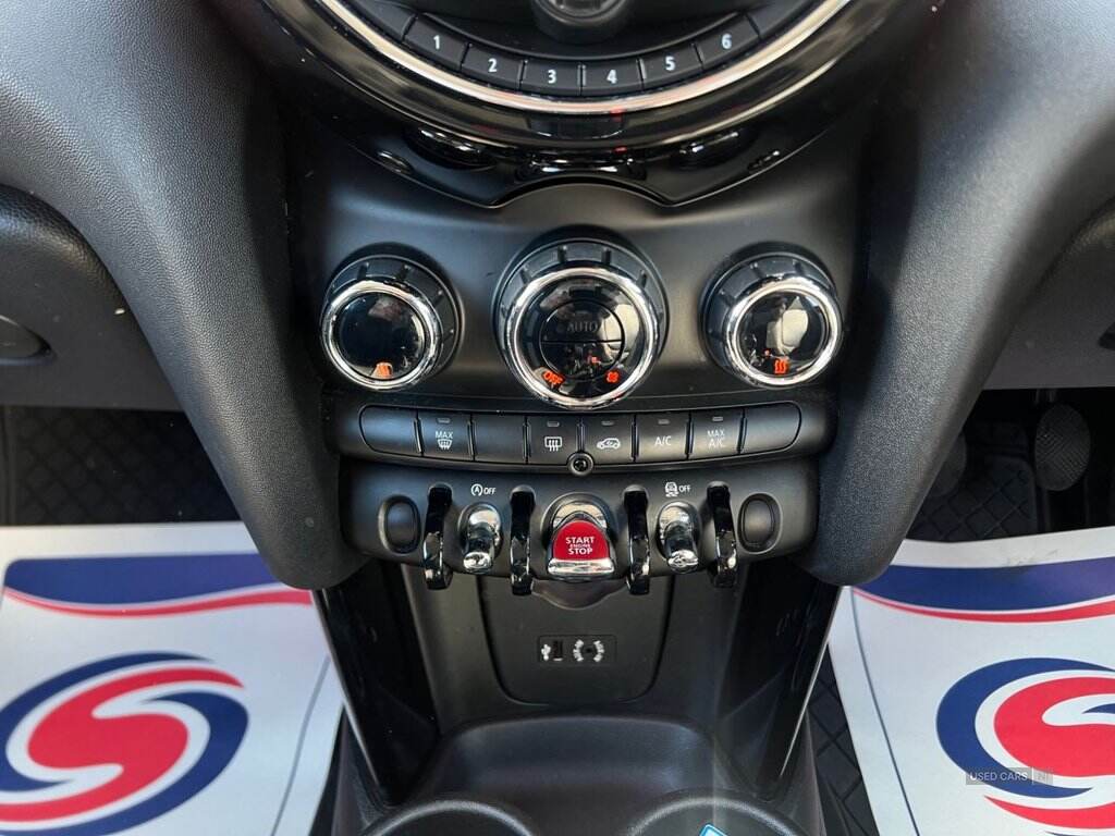 May 2017 MINI Hatch 2.0 Cooper S Seven 3dr