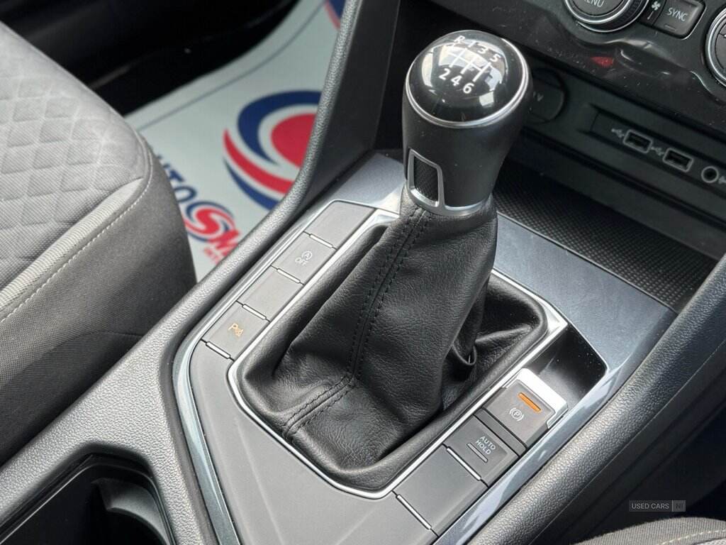 May 2018 Volkswagen Tiguan 2.0 TDi 150 SE Nav 5dr