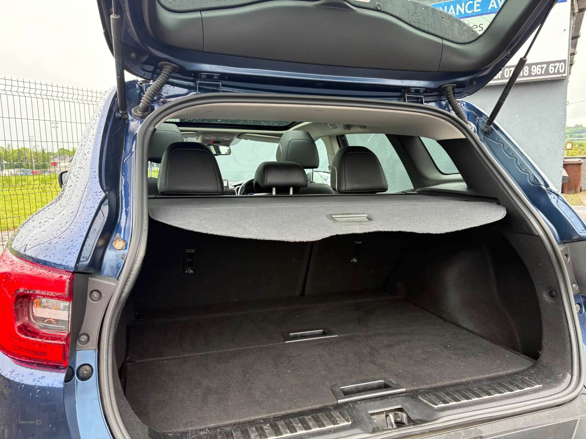 Oct 2016 Renault Kadjar 1.5 dCi Signature Nav 5dr