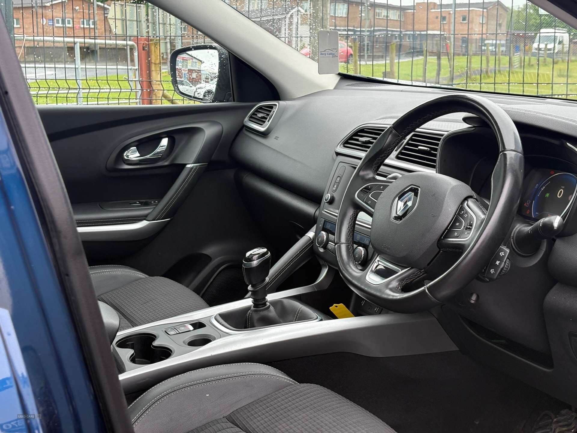Oct 2016 Renault Kadjar 1.5 dCi Signature Nav 5dr