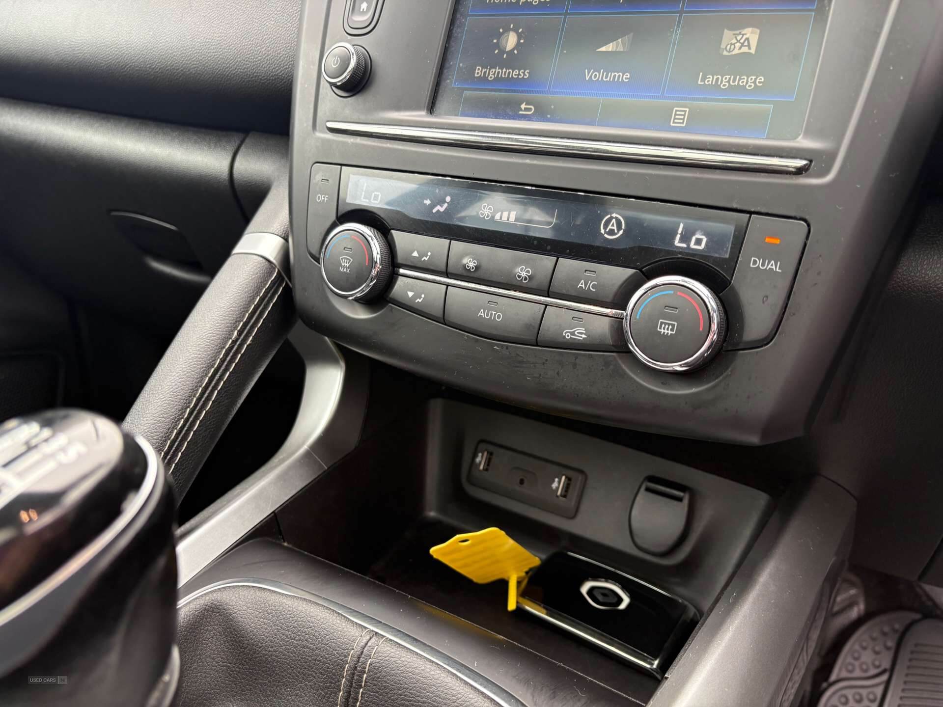 Oct 2016 Renault Kadjar 1.5 dCi Signature Nav 5dr