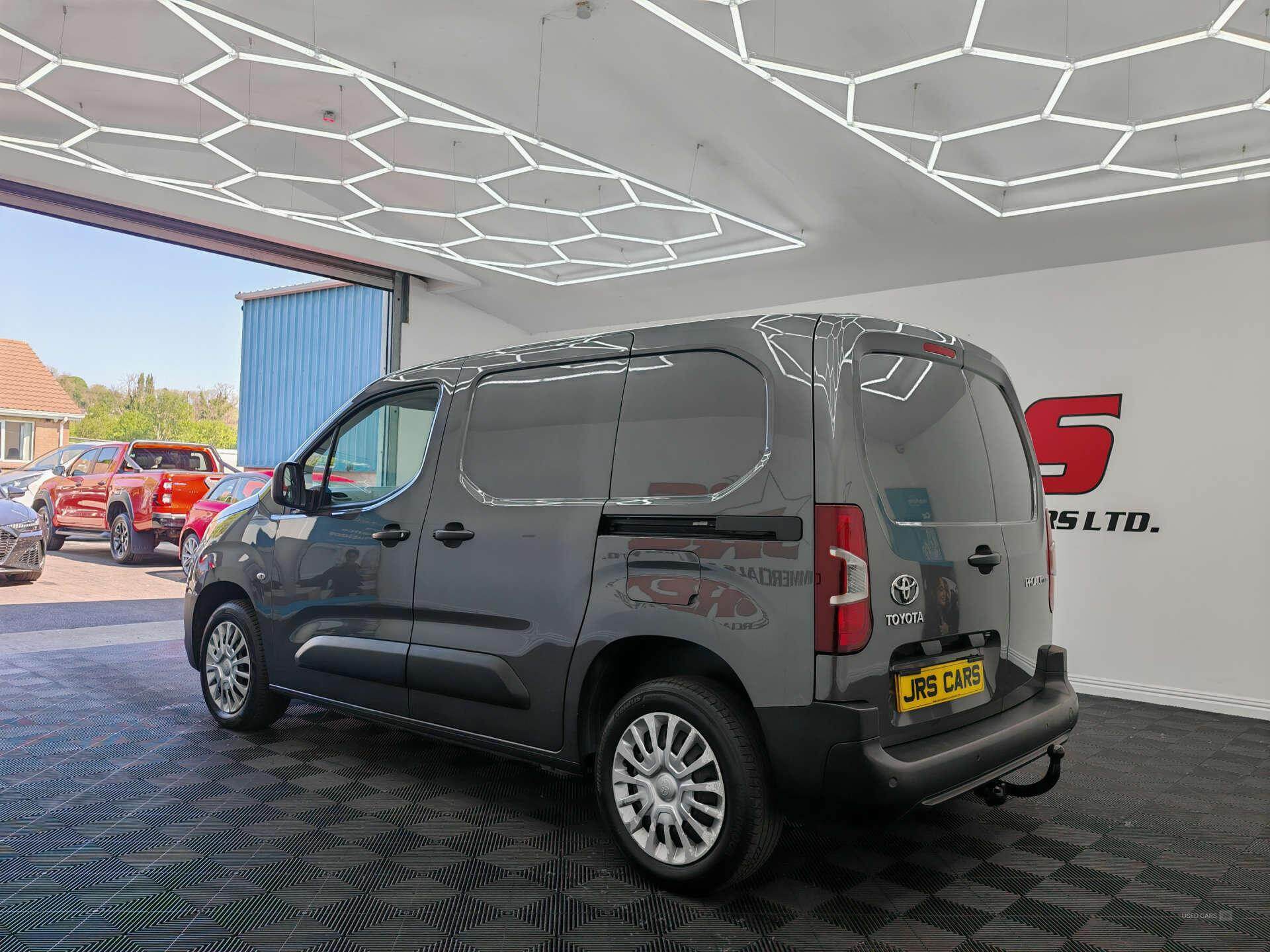 Mar 2021 Toyota Proace City 1.5D 100 Icon Van