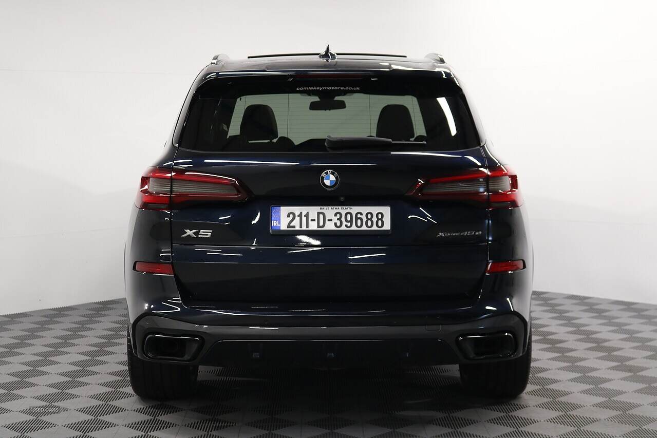 2021 BMW X5 45e M Sport
