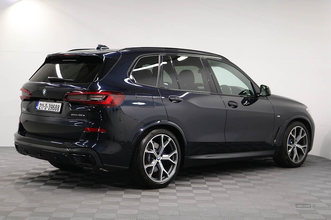 2021 BMW X5 45e M Sport