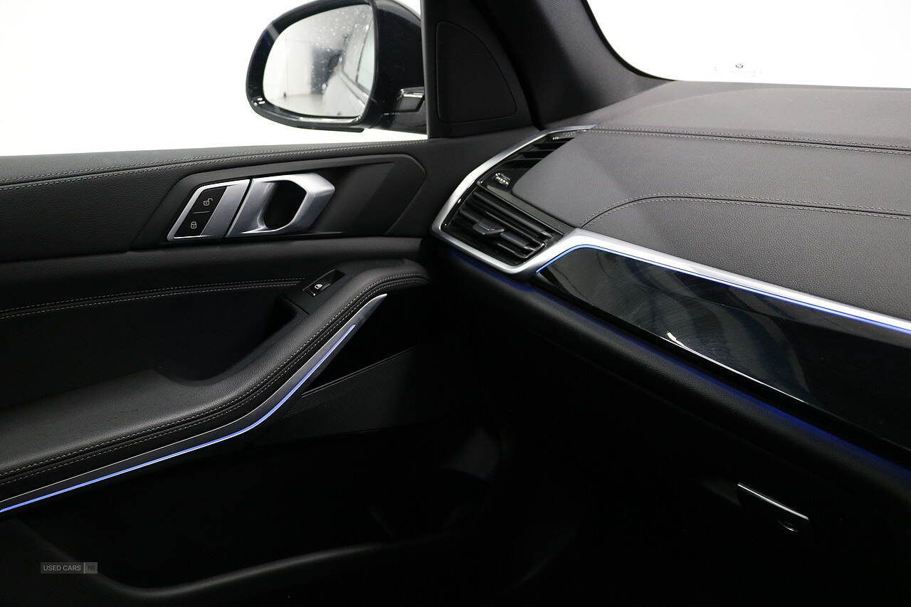 2021 BMW X5 45e M Sport