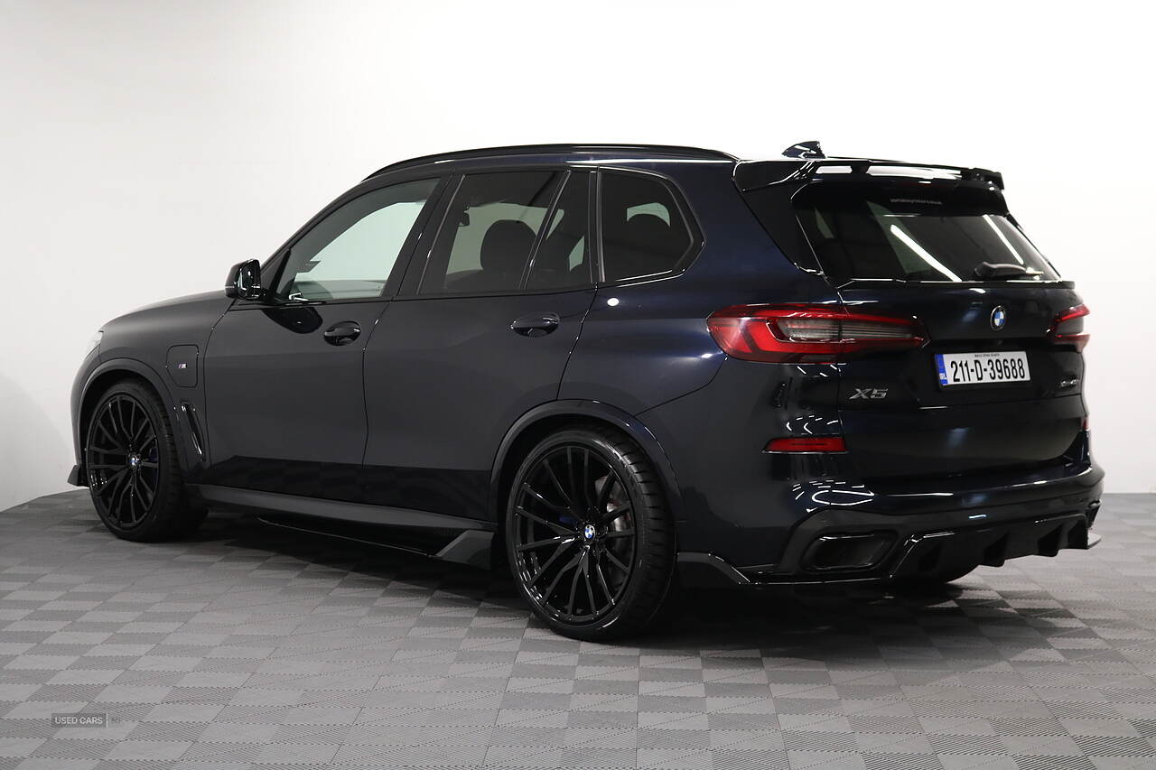  2021 BMW X5 45e M Sport