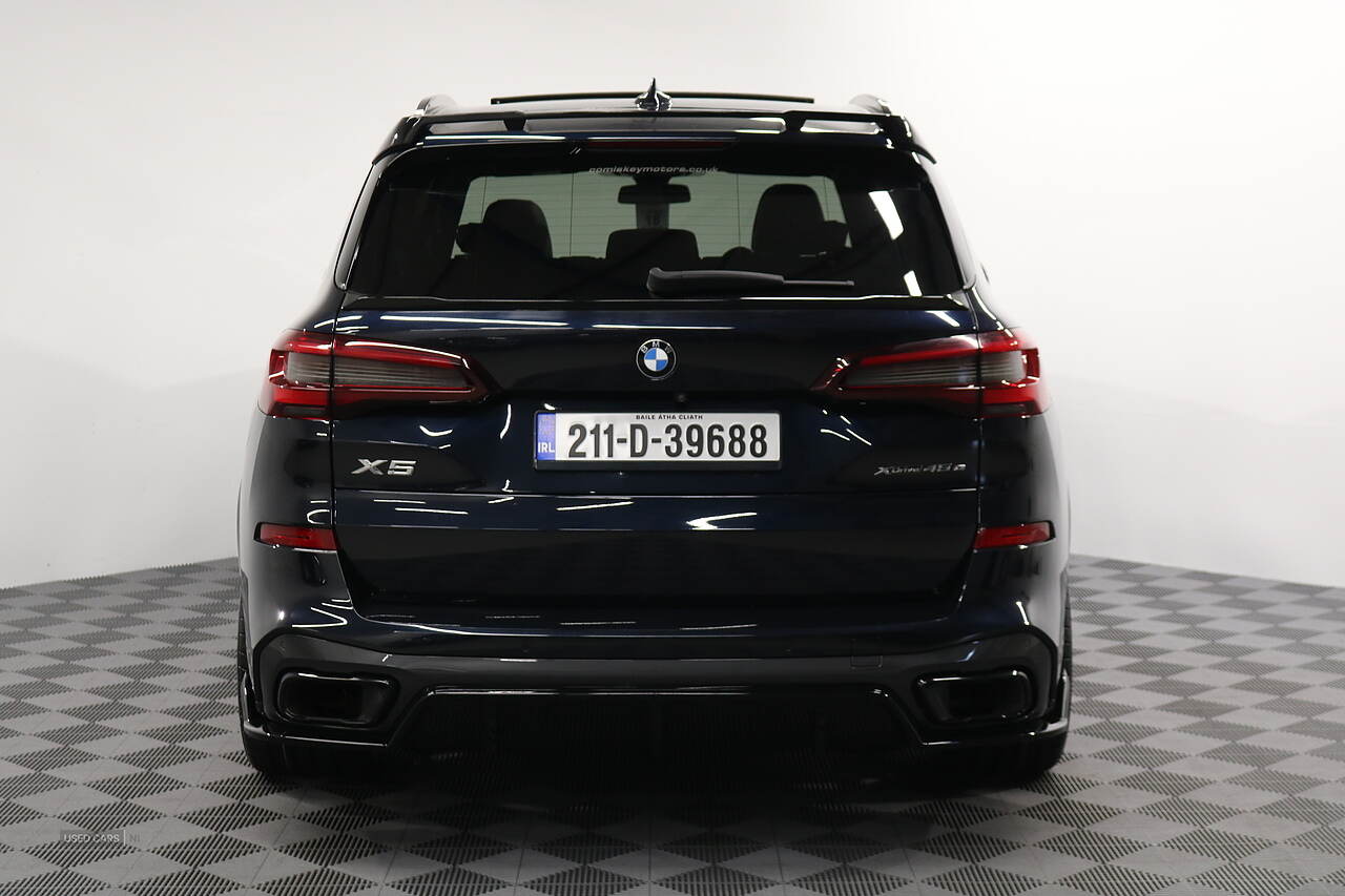  2021 BMW X5 45e M Sport