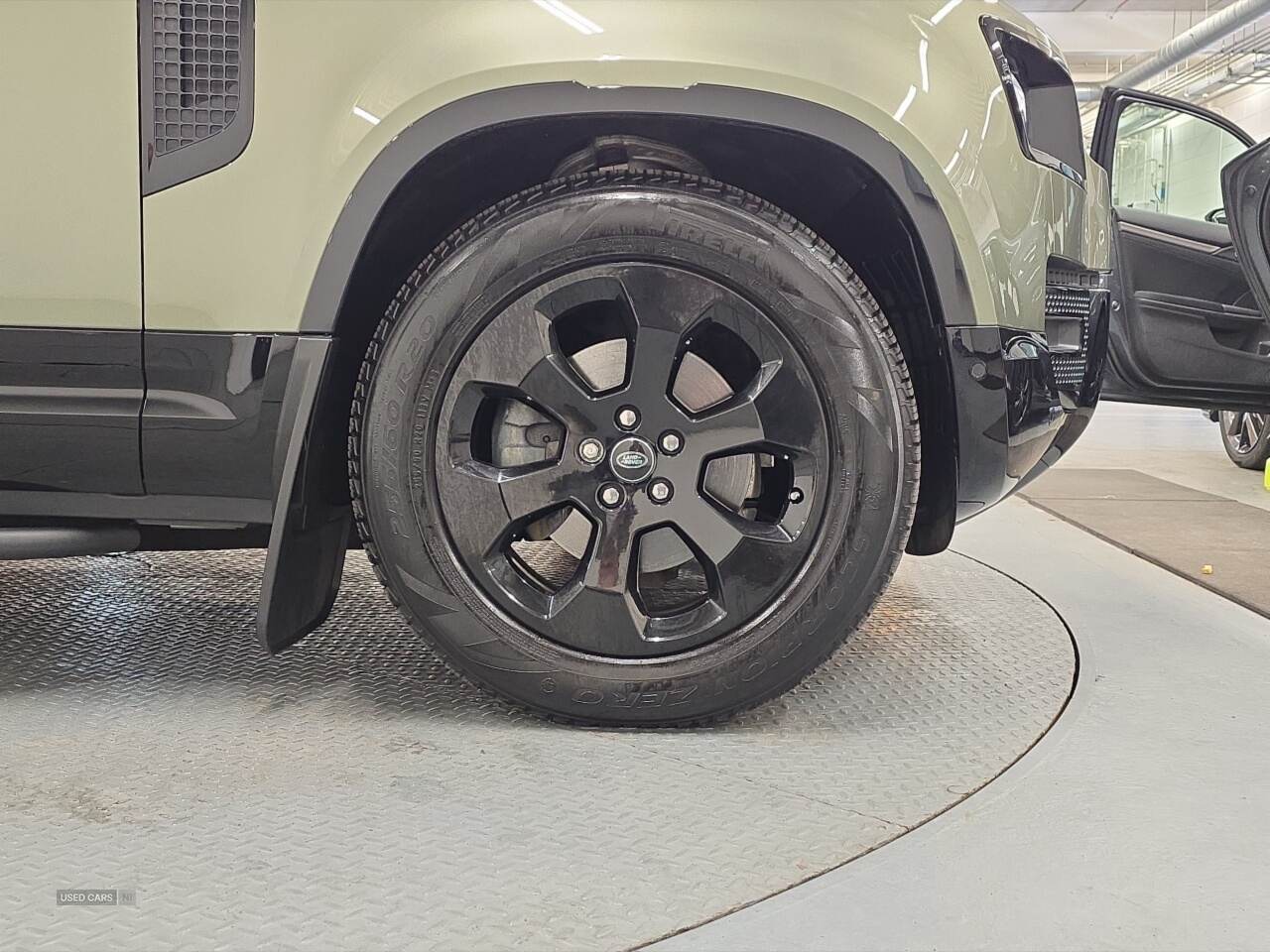 Mar 2024 Land Rover Defender 3.0 D250 X-Dynamic HSE 110 5dr Auto