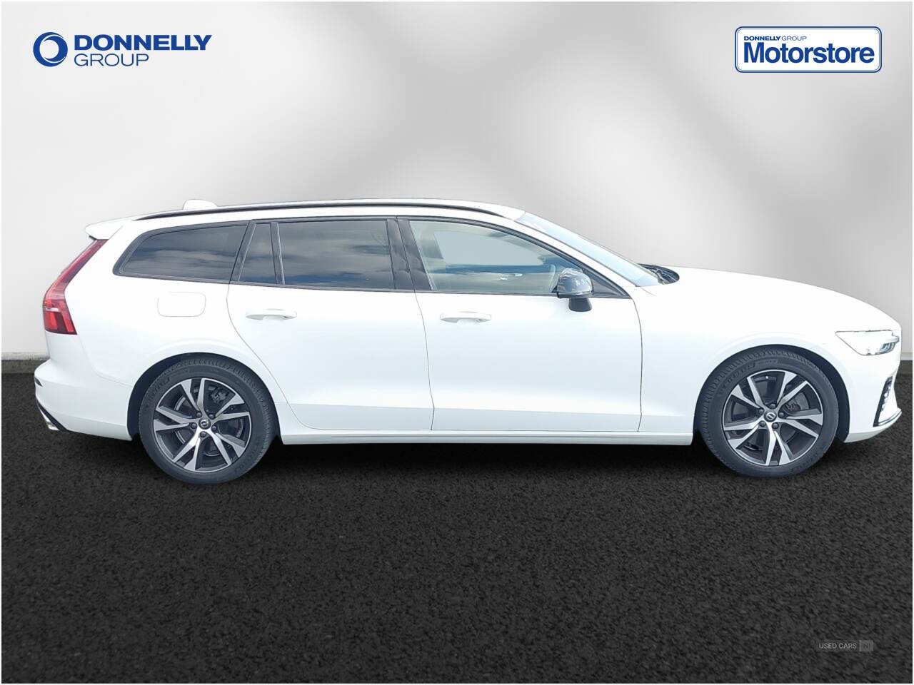 Sep 2021 Volvo V60 2.0 T6 Recharge PHEV R DESIGN 5dr AWD Auto