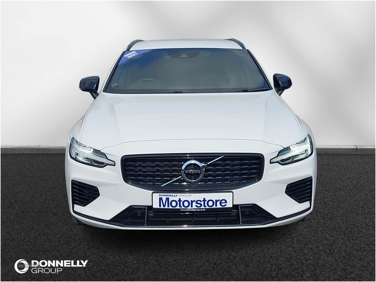 Sep 2021 Volvo V60 2.0 T6 Recharge PHEV R DESIGN 5dr AWD Auto