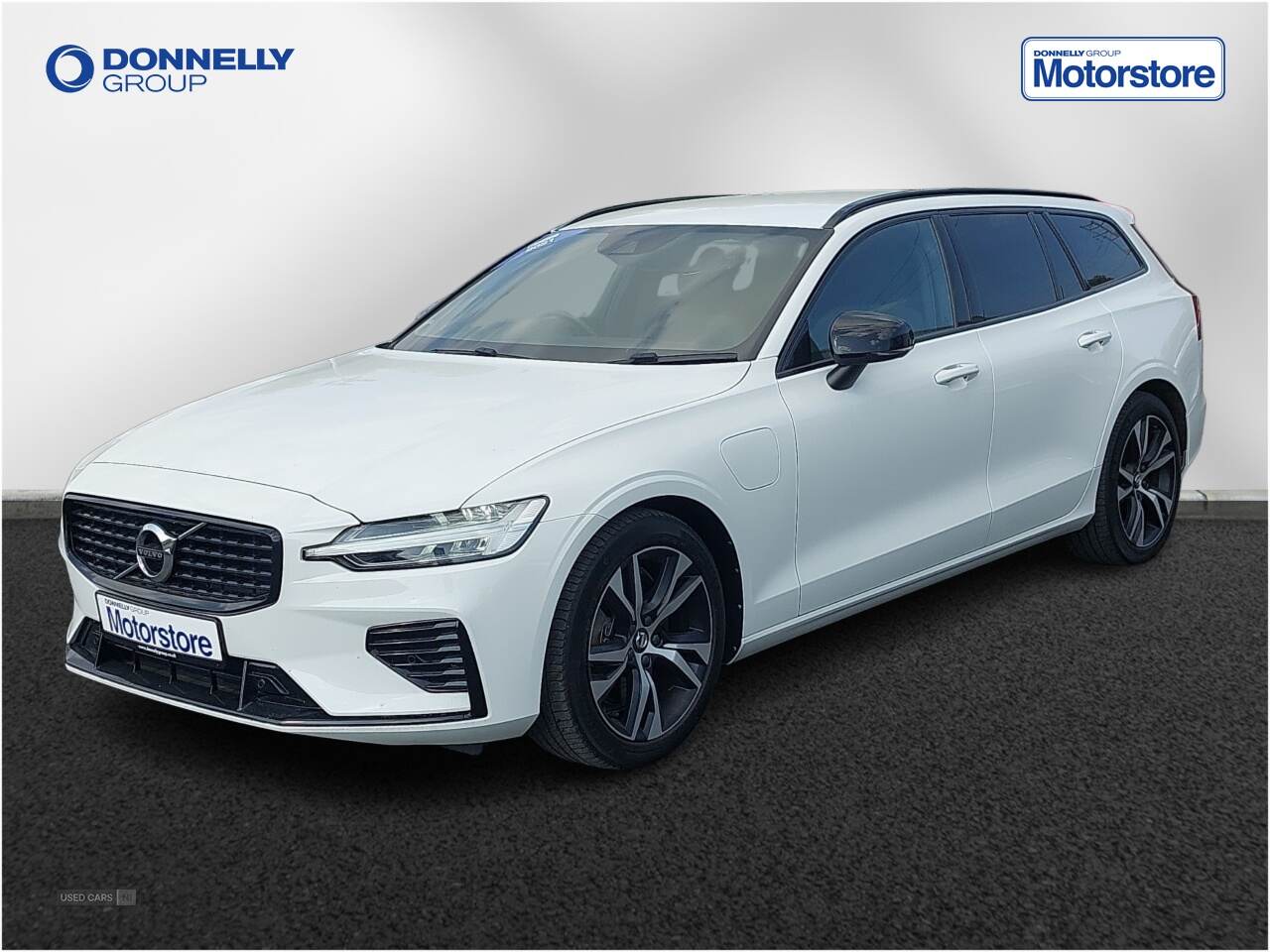 Sep 2021 Volvo V60 2.0 T6 Recharge PHEV R DESIGN 5dr AWD Auto
