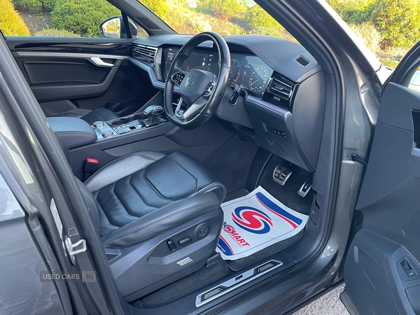 Volkswagen Touareg DIESEL ESTATE in Tyrone
