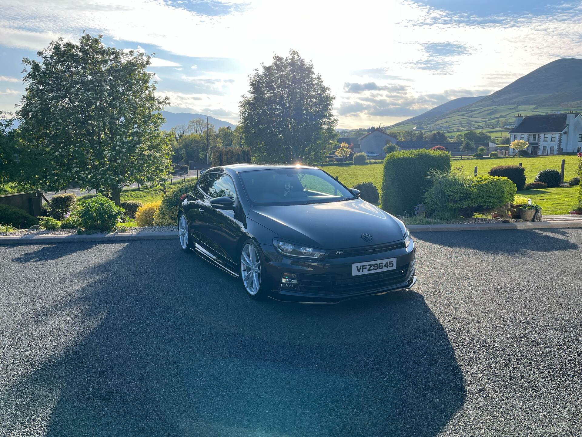 Feb 2015 Volkswagen Scirocco 2.0 TDi 184 BlueMotion Tech R-Line 3dr
