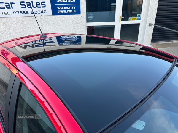 Toyota Yaris HATCHBACK in Down