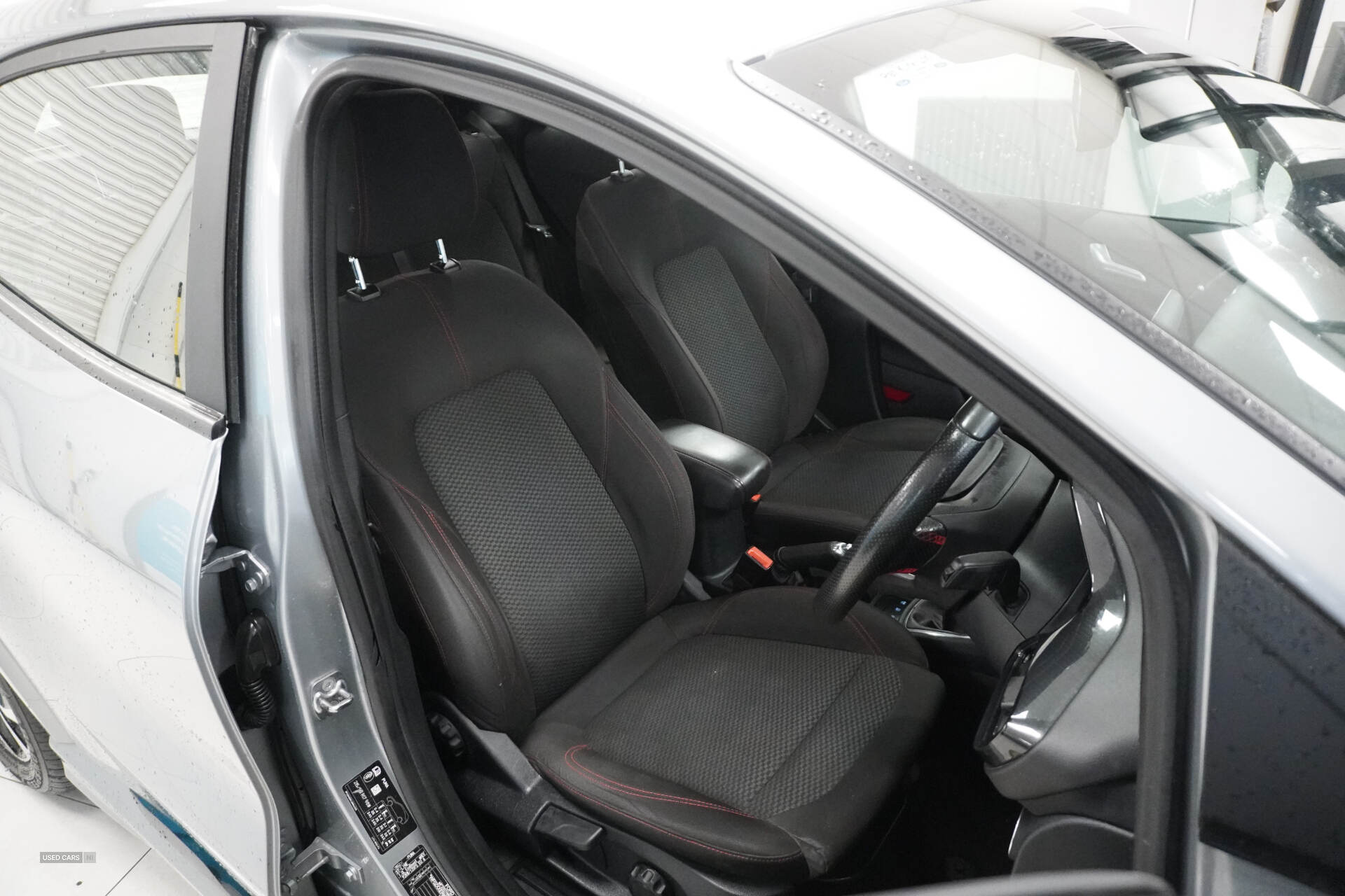 Sep 2021 Ford Puma 1.0 EcoBoost Hybrid mHEV ST-Line 5dr