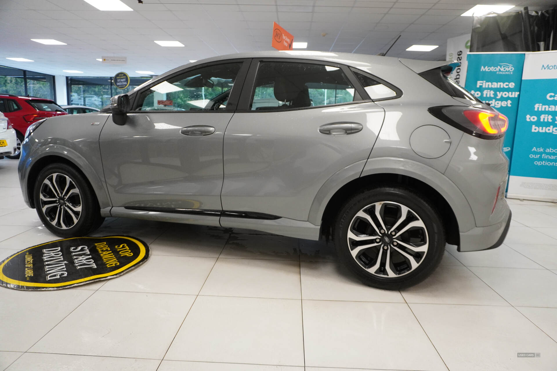 Sep 2021 Ford Puma 1.0 EcoBoost Hybrid mHEV ST-Line 5dr