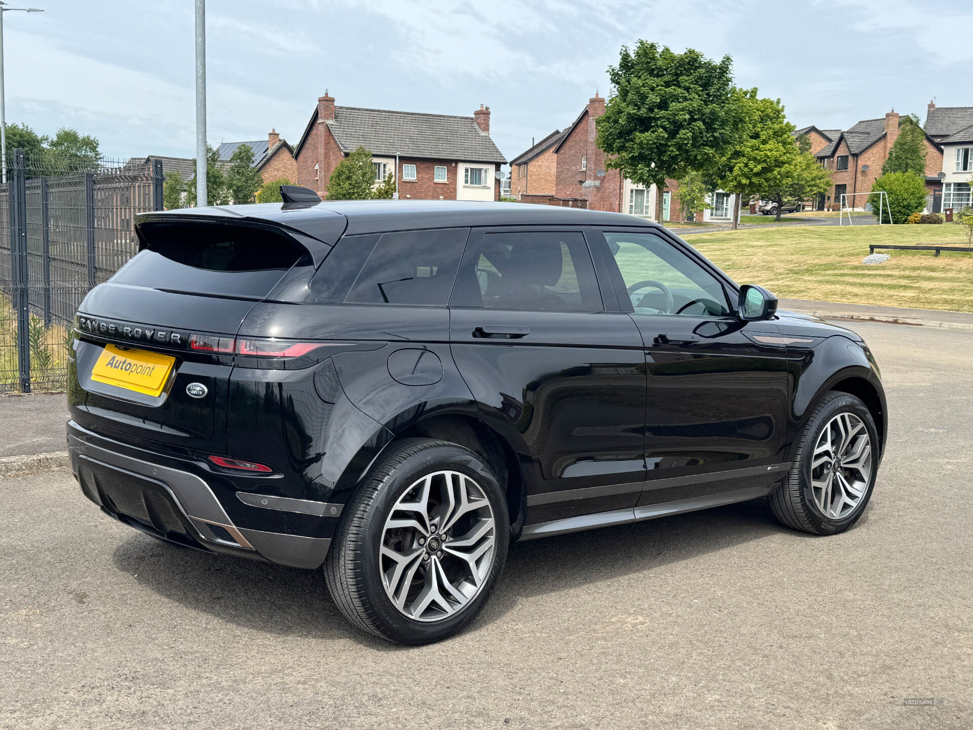 Sep 2019 Land Rover Range Rover Evoque 2.0 D180 R-Dynamic HSE 5dr Auto