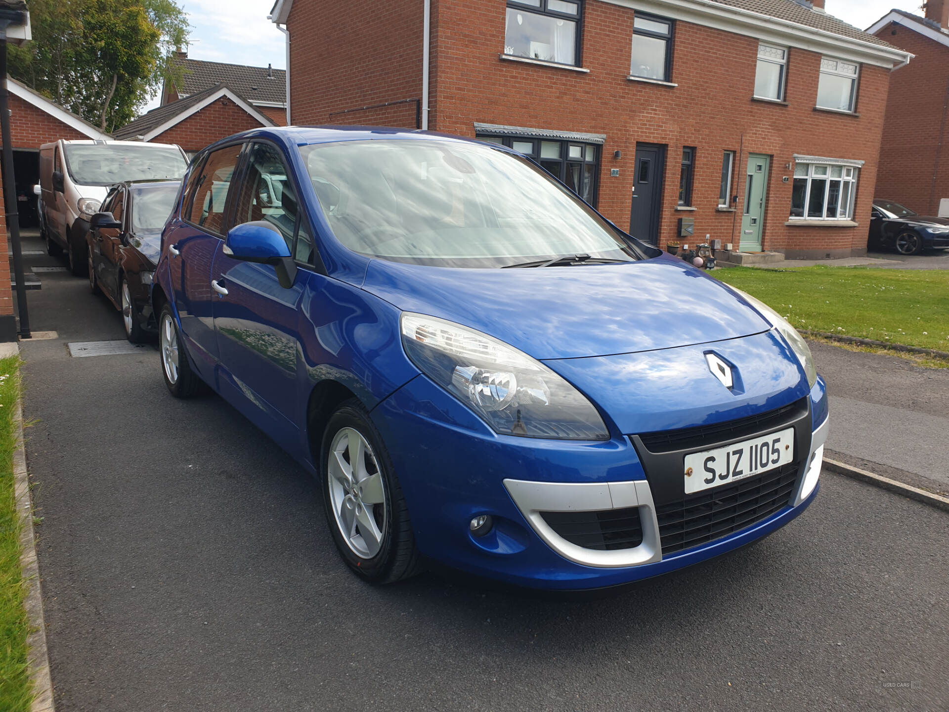 Nov 2010 Renault Scenic 1.6 VVT Dynamique TomTom 5dr