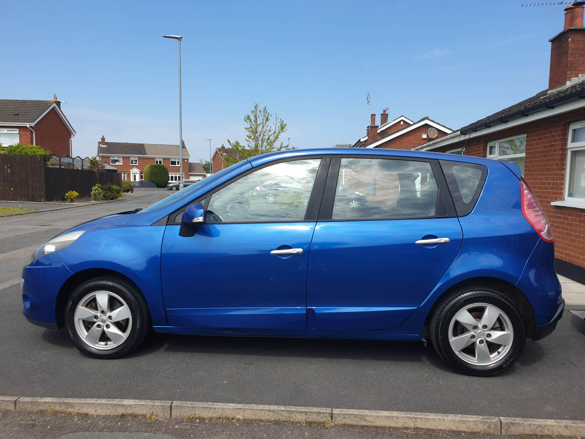 Nov 2010 Renault Scenic 1.6 VVT Dynamique TomTom 5dr