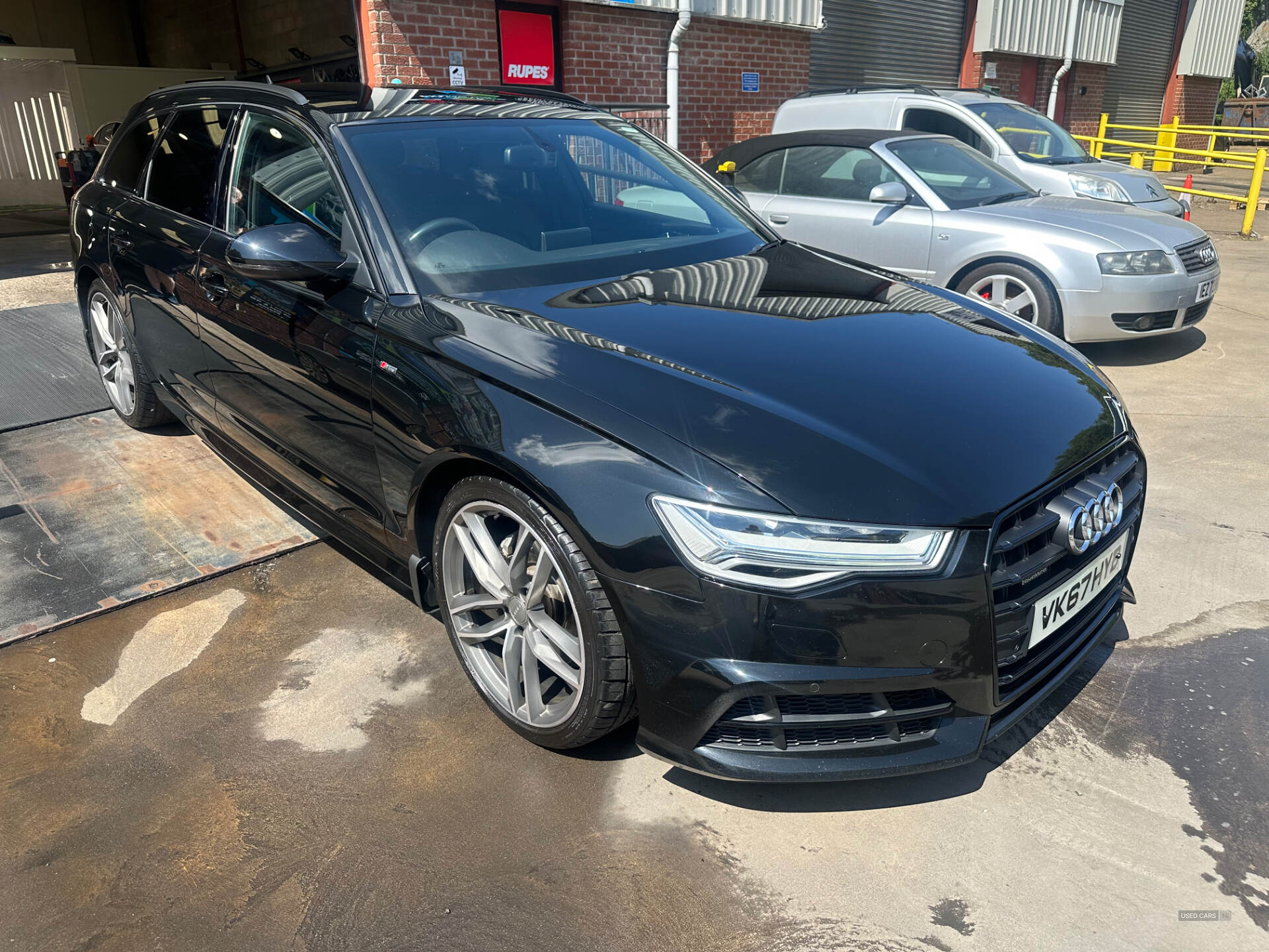 Sep 2017 Audi A6 2.0 TDI Quattro Black Edition 5dr S Tronic