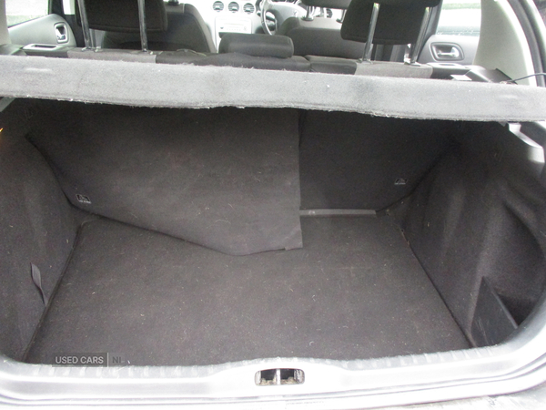 Peugeot 308 HATCHBACK in Derry / Londonderry