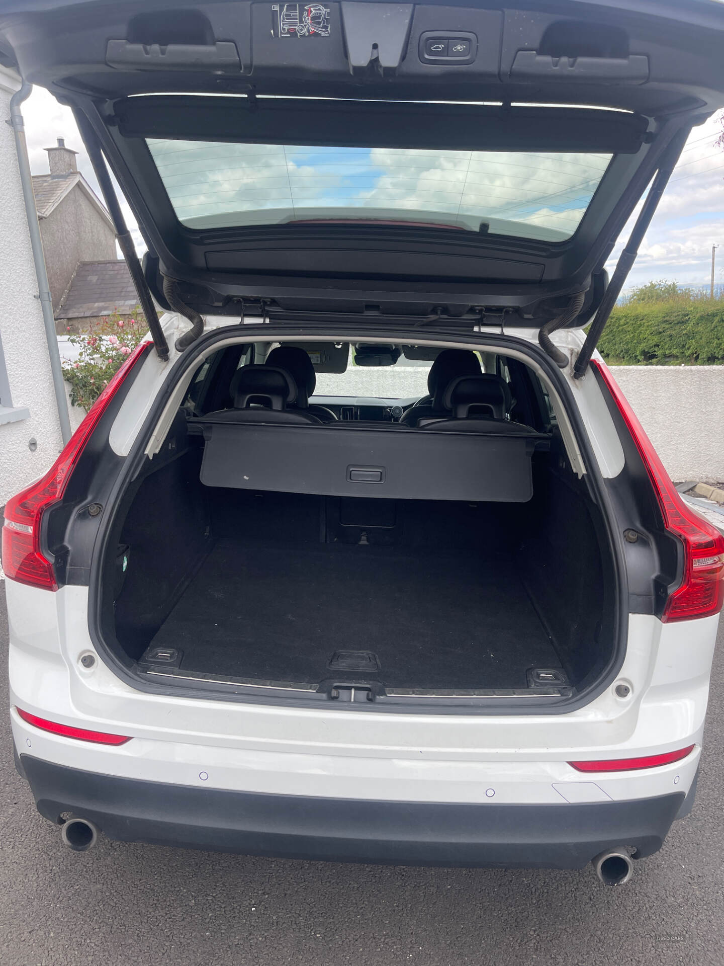 Mar 2018 Volvo XC60 2.0 D4 Momentum Pro 5dr AWD Geartronic