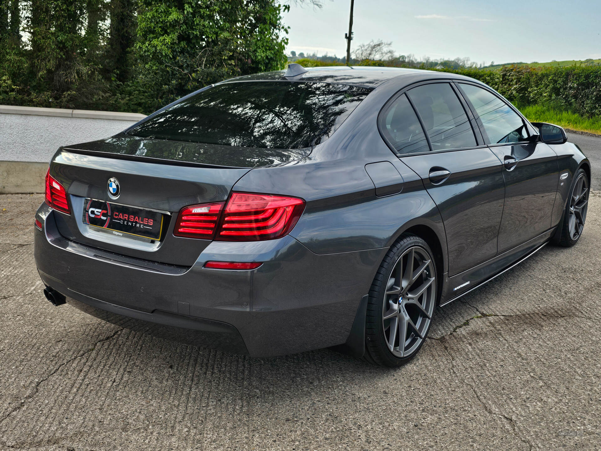 Mar 2016 BMW 5 Series 520d [190] M Sport 4dr Step Auto