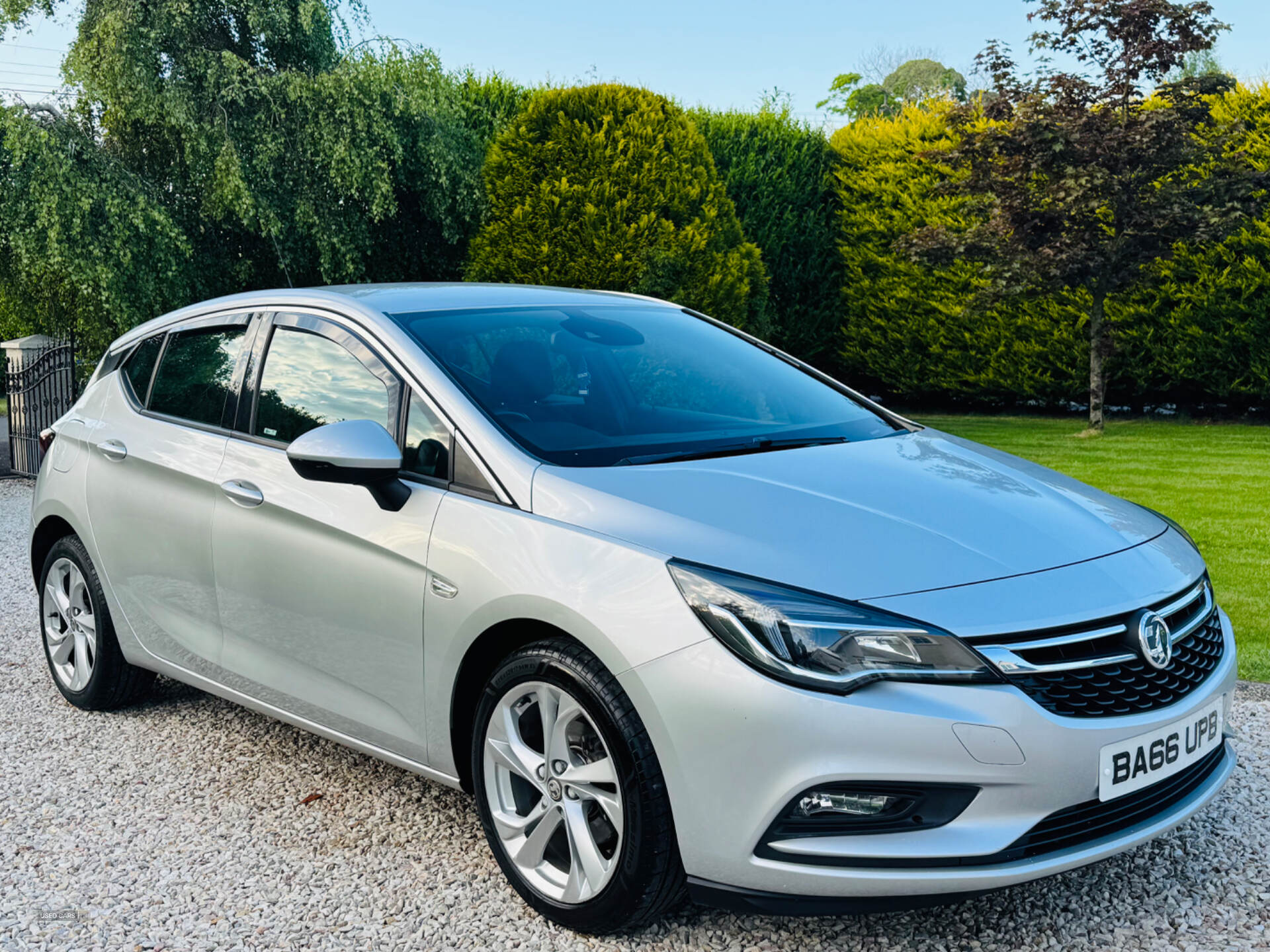 Jan 2017 Vauxhall Astra 1.4T 16V 150 SRi 5dr