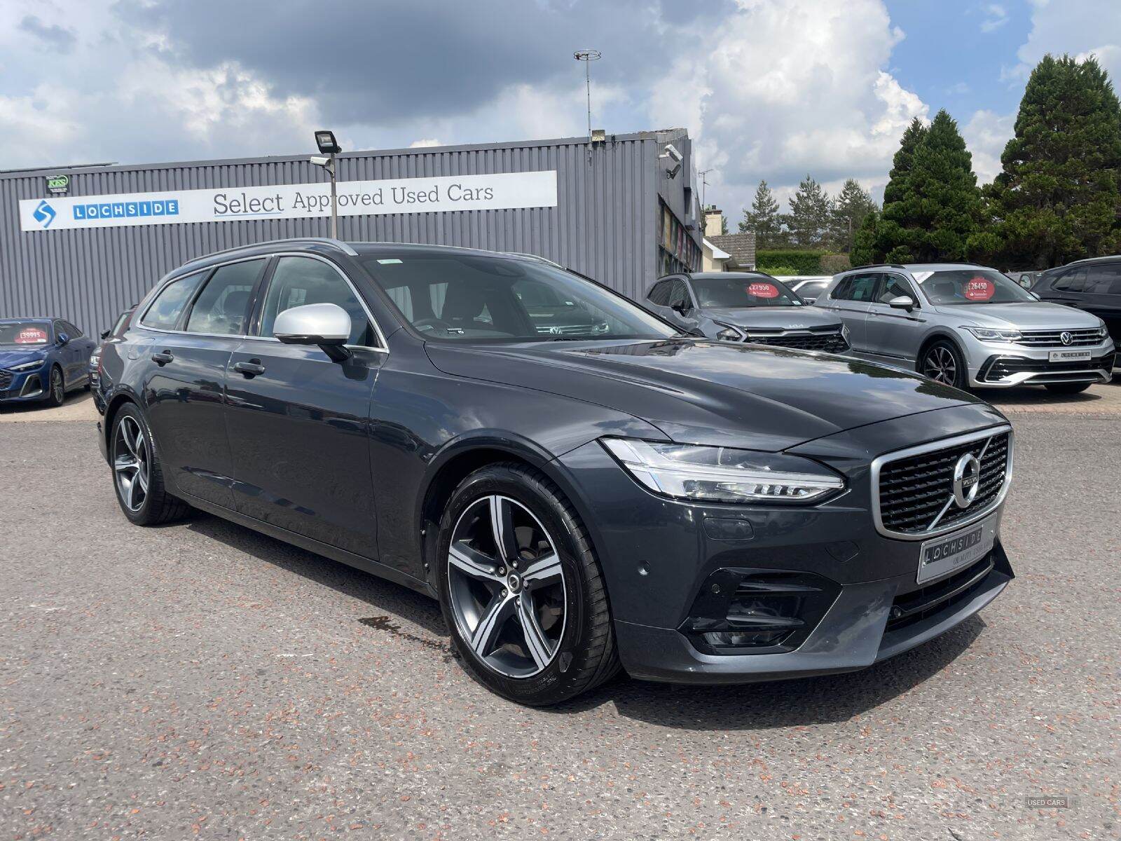 Jun 2018 Volvo V90 2.0 D4 R DESIGN 5dr Geartronic