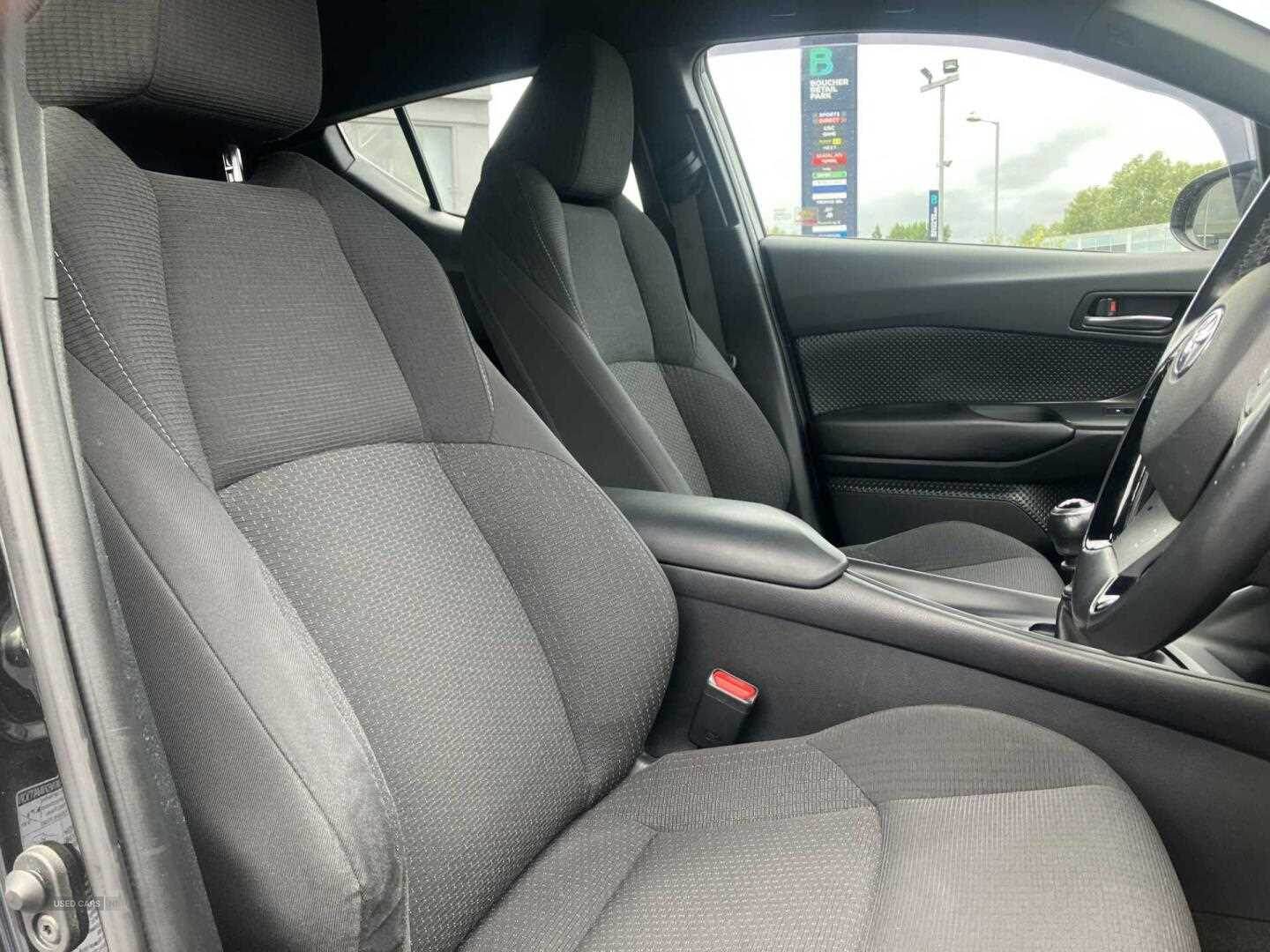 Sep 2018 Toyota C-HR 1.2T Icon 5dr
