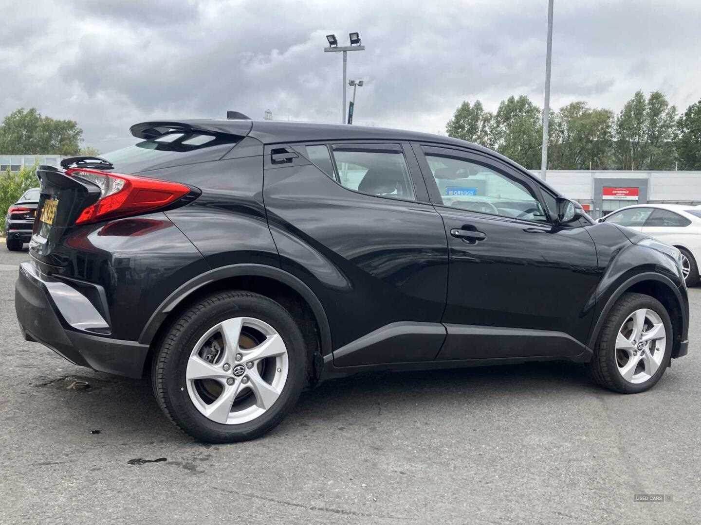 Sep 2018 Toyota C-HR 1.2T Icon 5dr