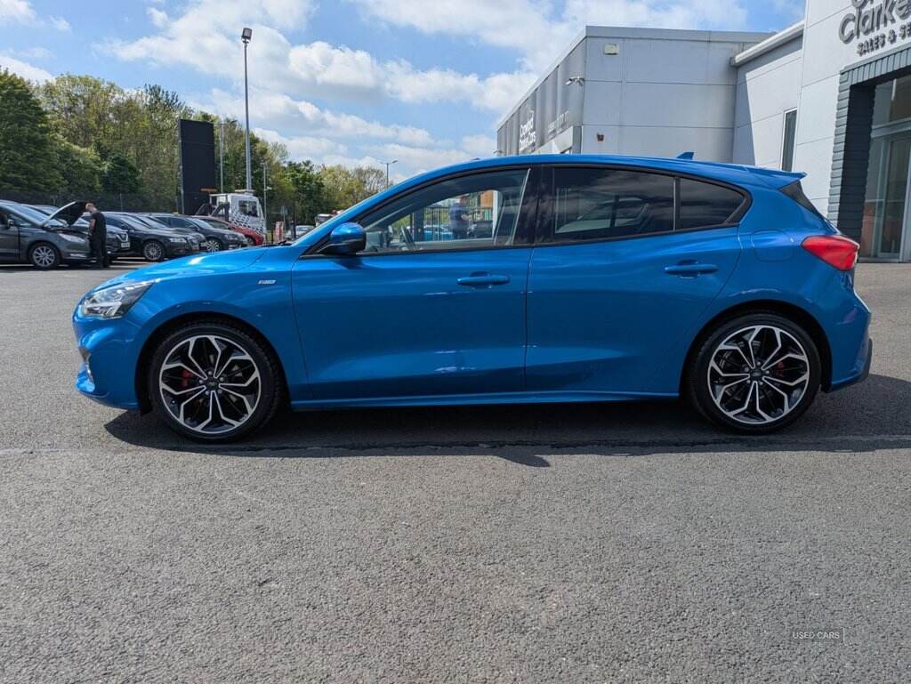 Jan 2022 Ford Focus 1.5 EcoBlue 120 ST-Line X 5dr