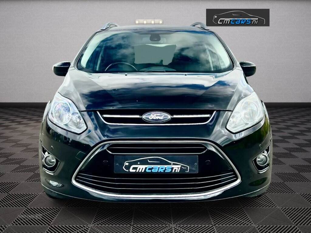 Oct 2011 Ford Grand C-MAX 1.6 Titanium 5dr
