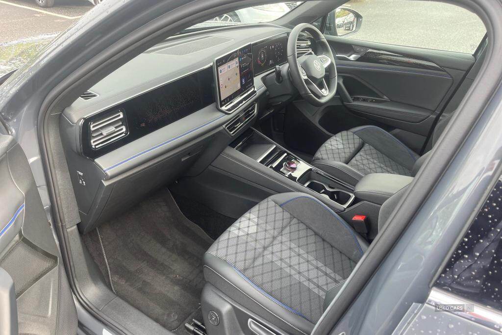 Oct 2024 Volkswagen Tiguan 2.0 TDI R-Line 5dr DSG