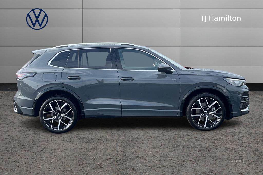 Oct 2024 Volkswagen Tiguan 2.0 TDI R-Line 5dr DSG