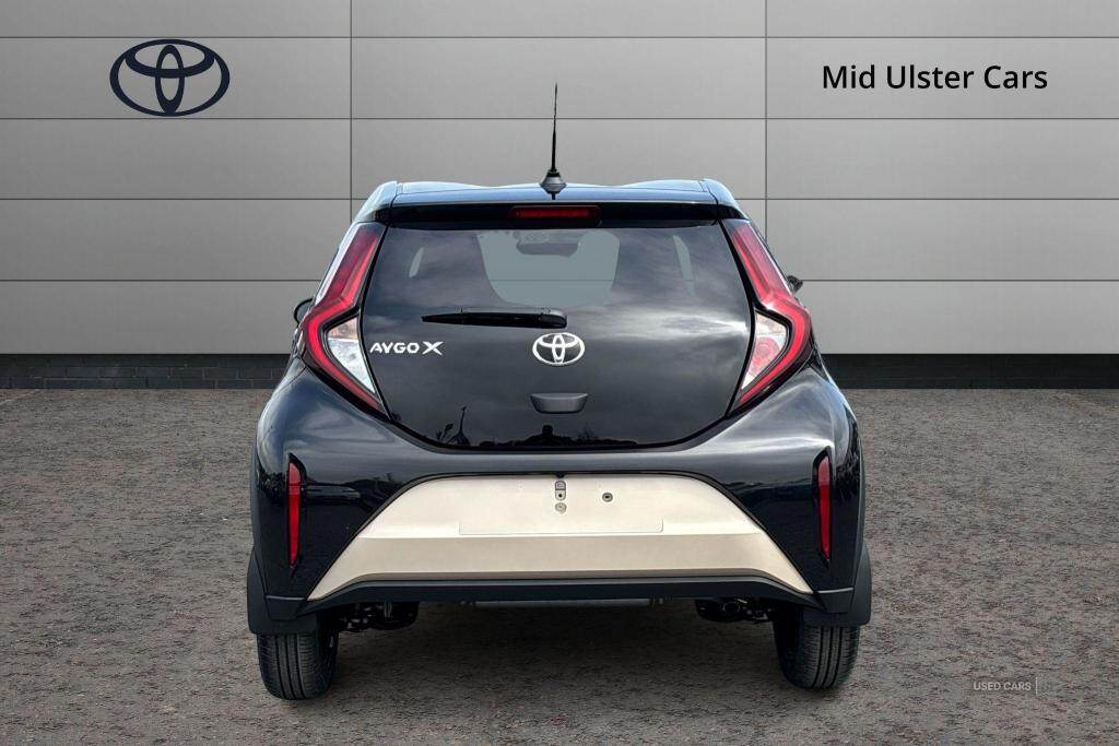Mar 2025 Toyota Aygo X 1.0 VVT-i Edge 5dr