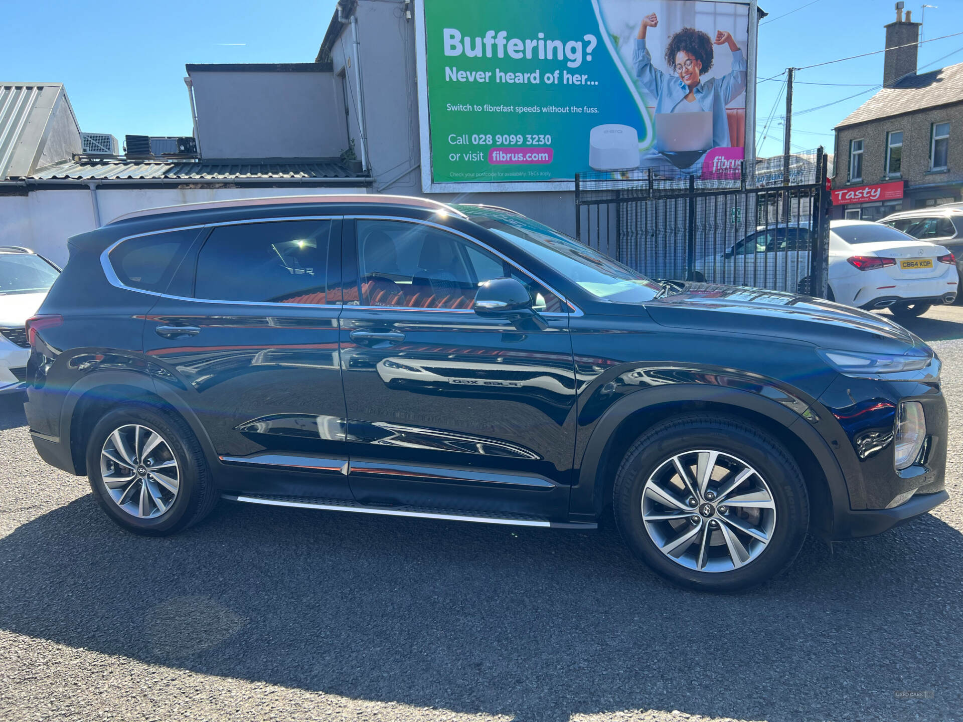 Hyundai Santa Fe DIESEL ESTATE in Antrim