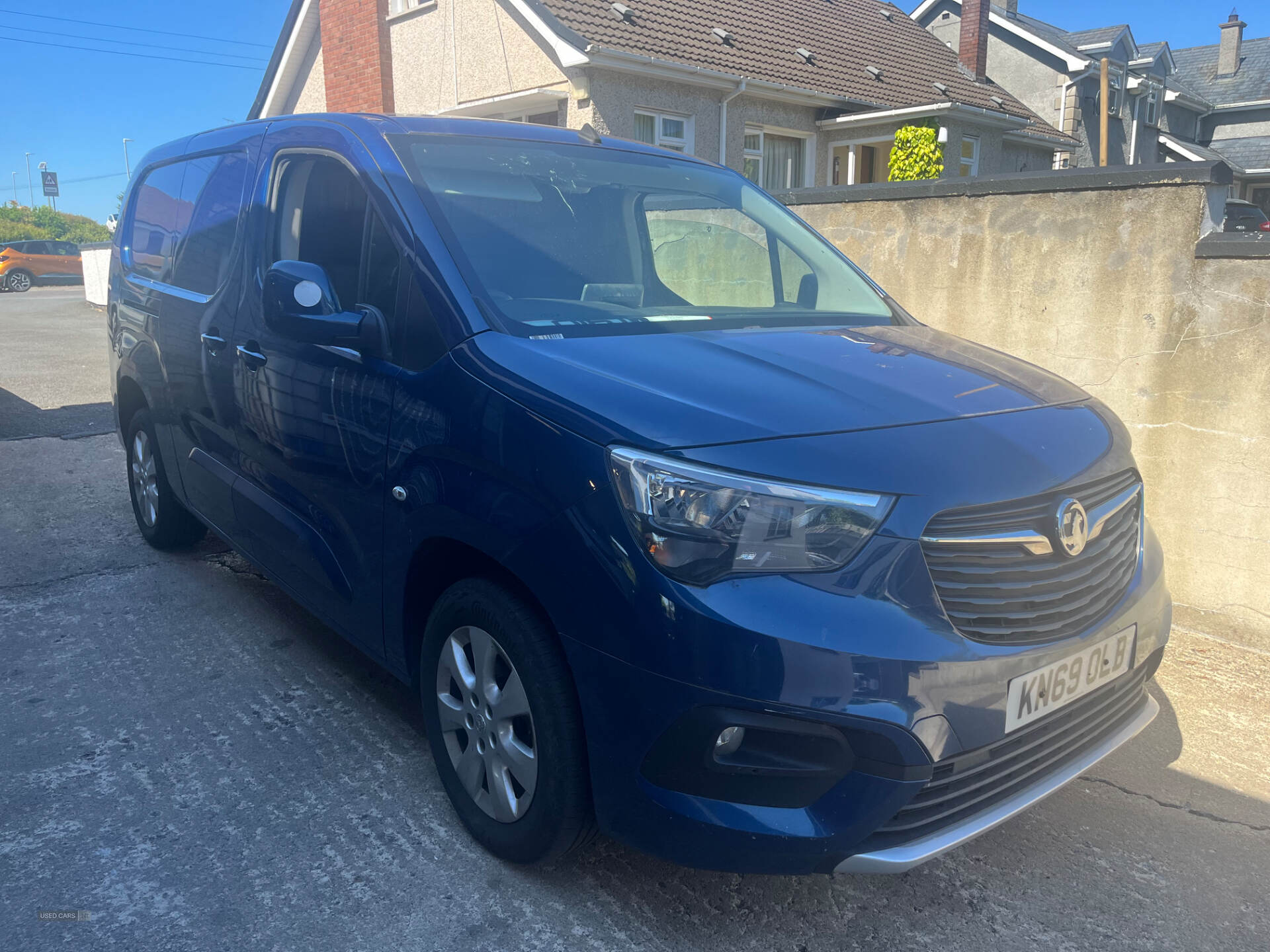 Jan 2020 Vauxhall Combo 2300 1.5 Turbo D 100ps H1 LE NAV Van