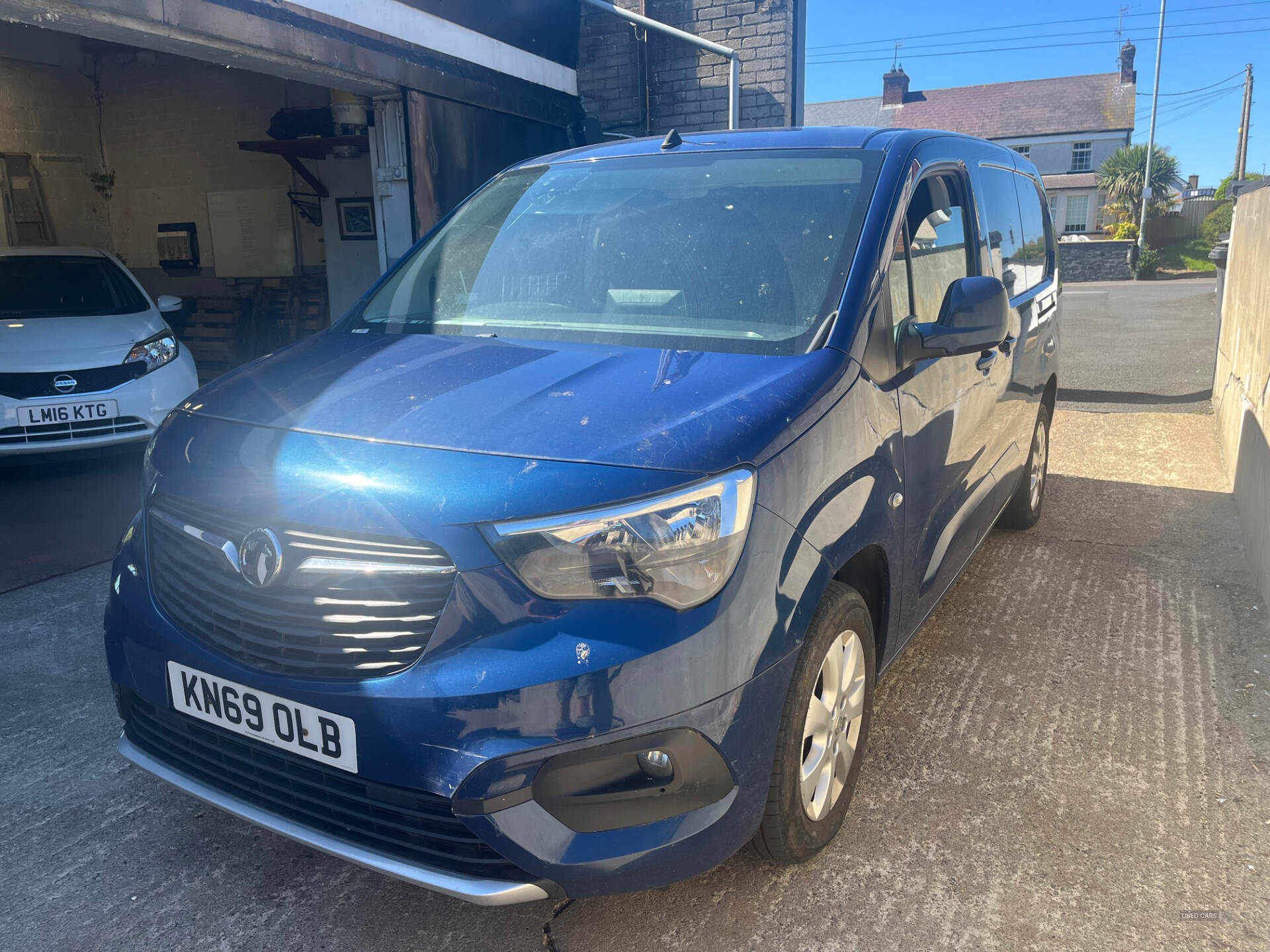 Jan 2020 Vauxhall Combo 2300 1.5 Turbo D 100ps H1 LE NAV Van